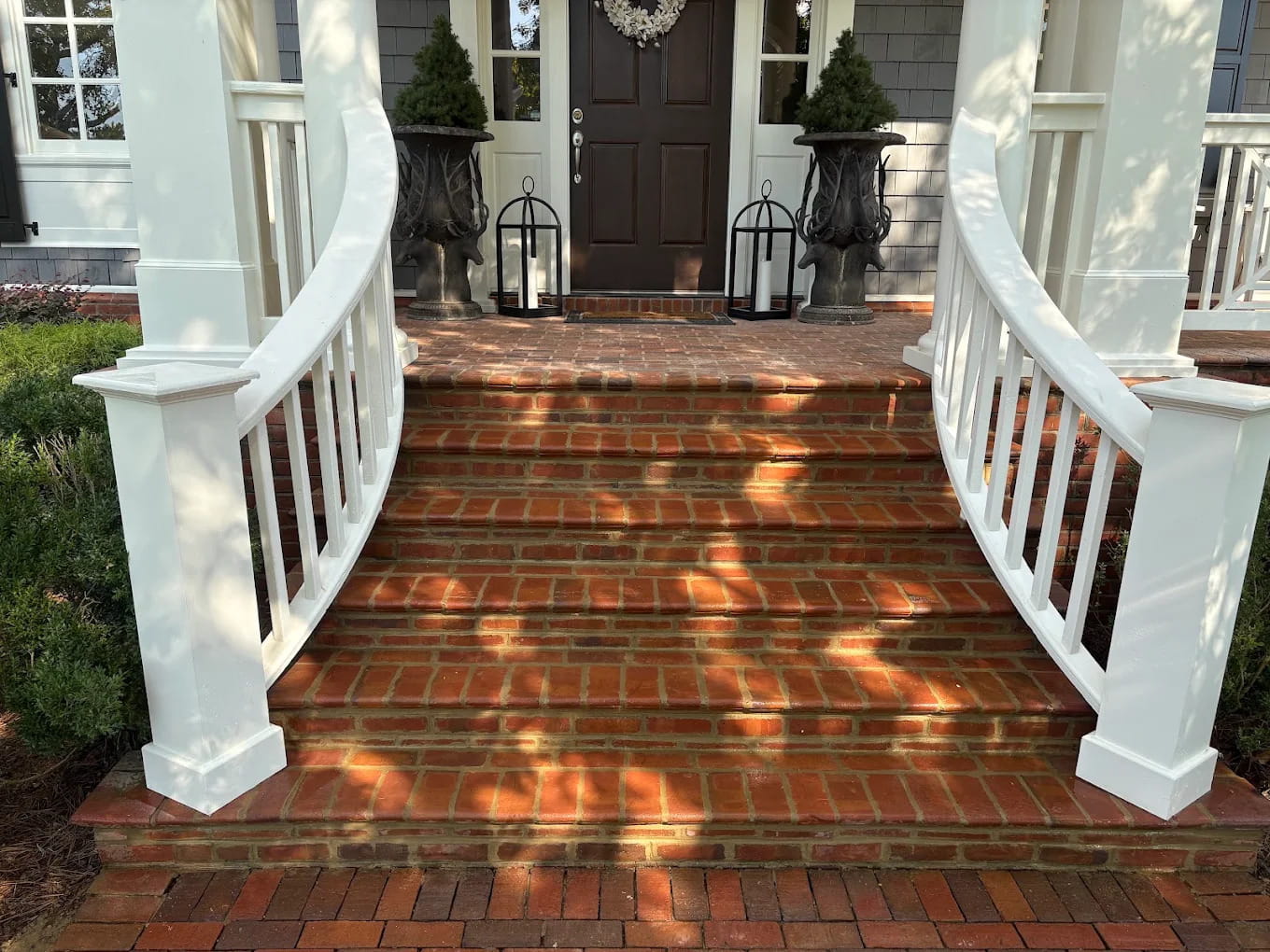 Oak's Hardscape — pavers & walkways